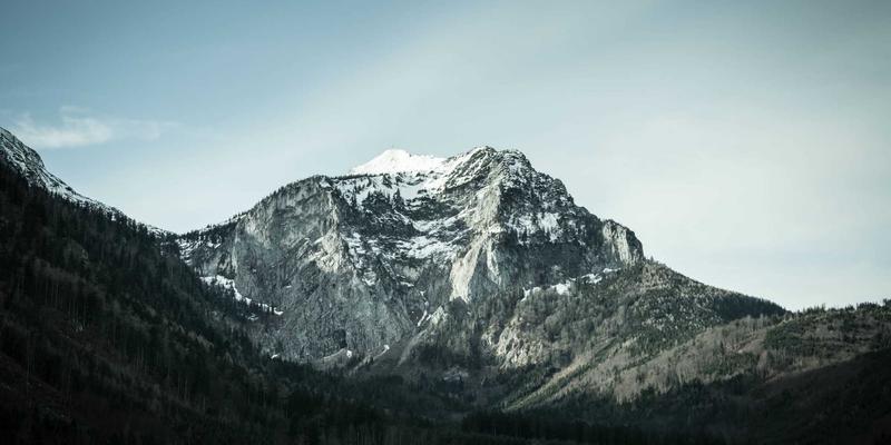 软件定义边界（SDP）：构建混合云环境下的下一代智能访问控制模型